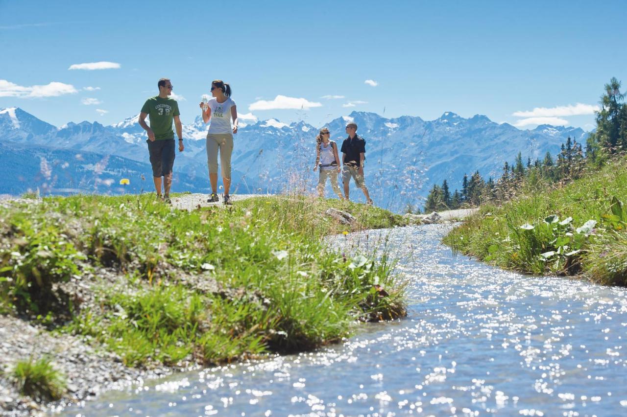 Chalet Diognysos B&B, Boutique Hotel & Wellness Crans-Montana Esterno foto