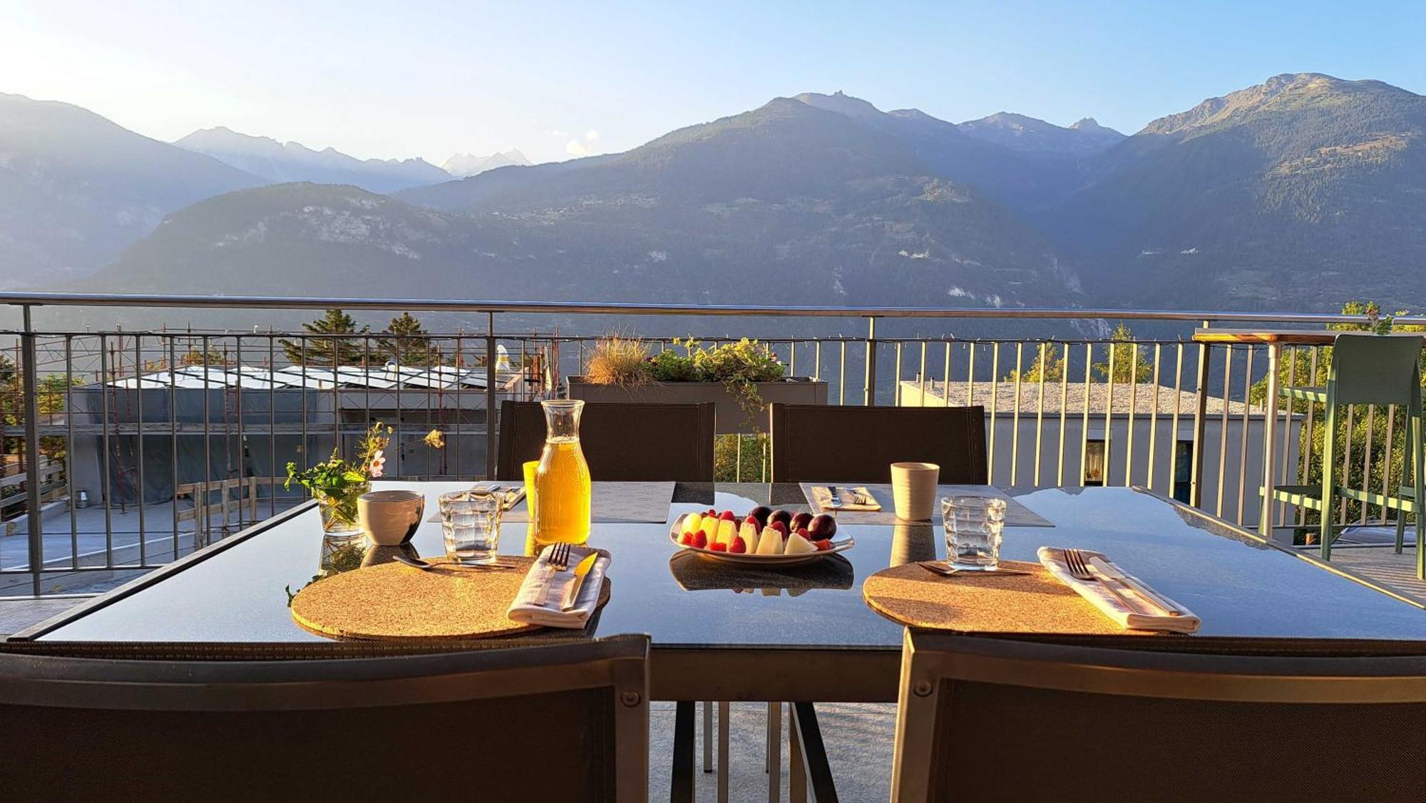 Chalet Diognysos B&B, Boutique Hotel & Wellness Crans-Montana Esterno foto